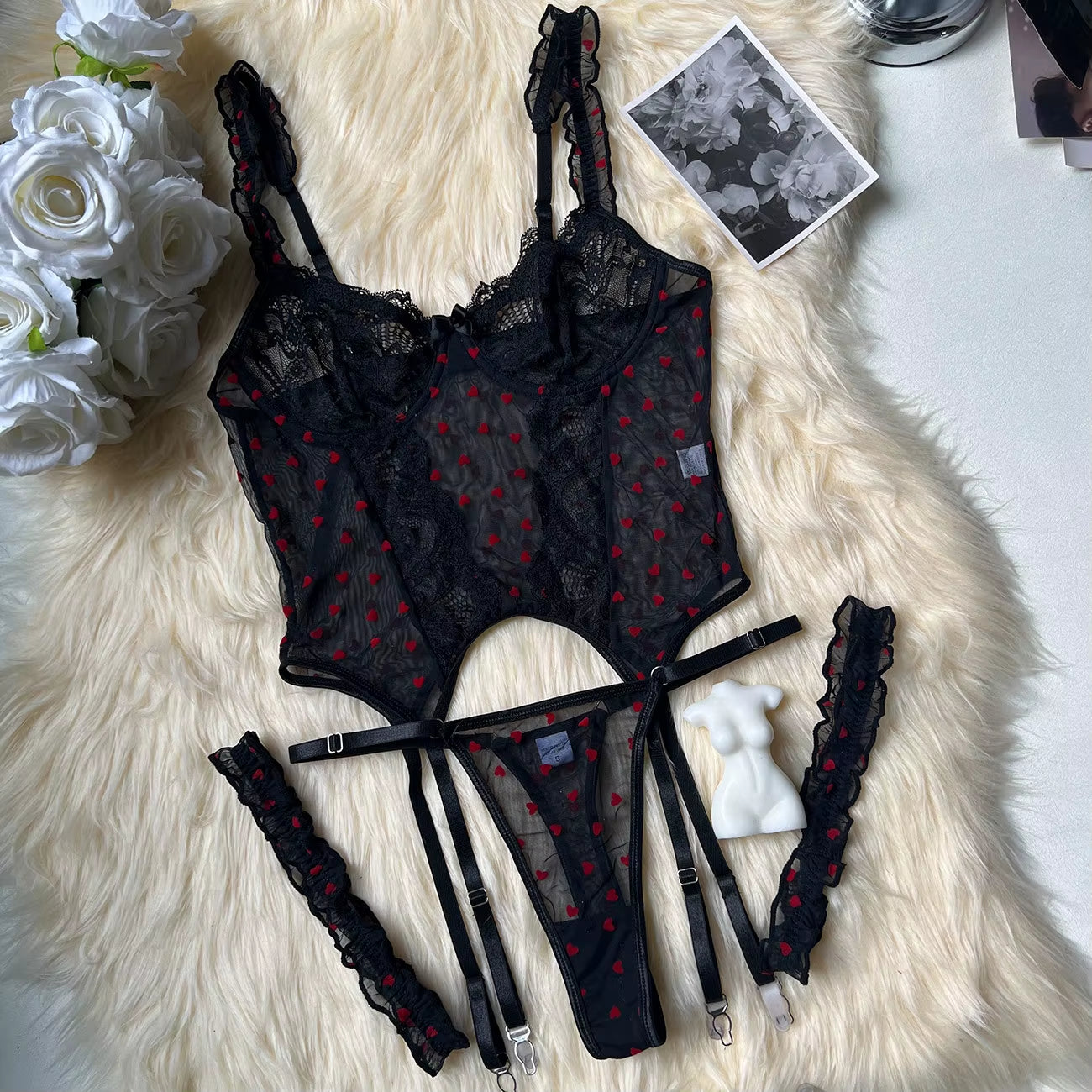 Bra Set Tight Hollowed Out Lace Thin Design with Perspective Gathering Women'S Swimsuit Sexy Adult Female Babydols Lingerie Xxx